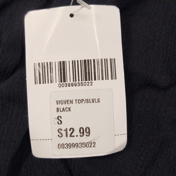 Forever 21 Sexy Black V Neck Cami - Picture 5 of 6